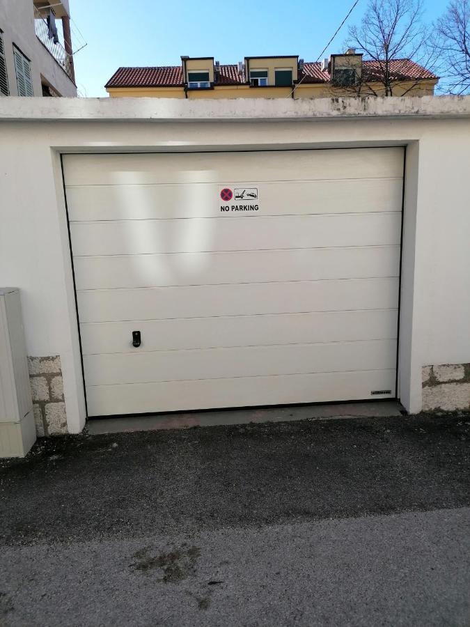 Apartman Lana In City Centre With Garage Zadar Luaran gambar