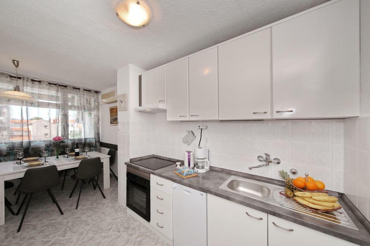 Apartman Lana In City Centre With Garage Zadar Luaran gambar